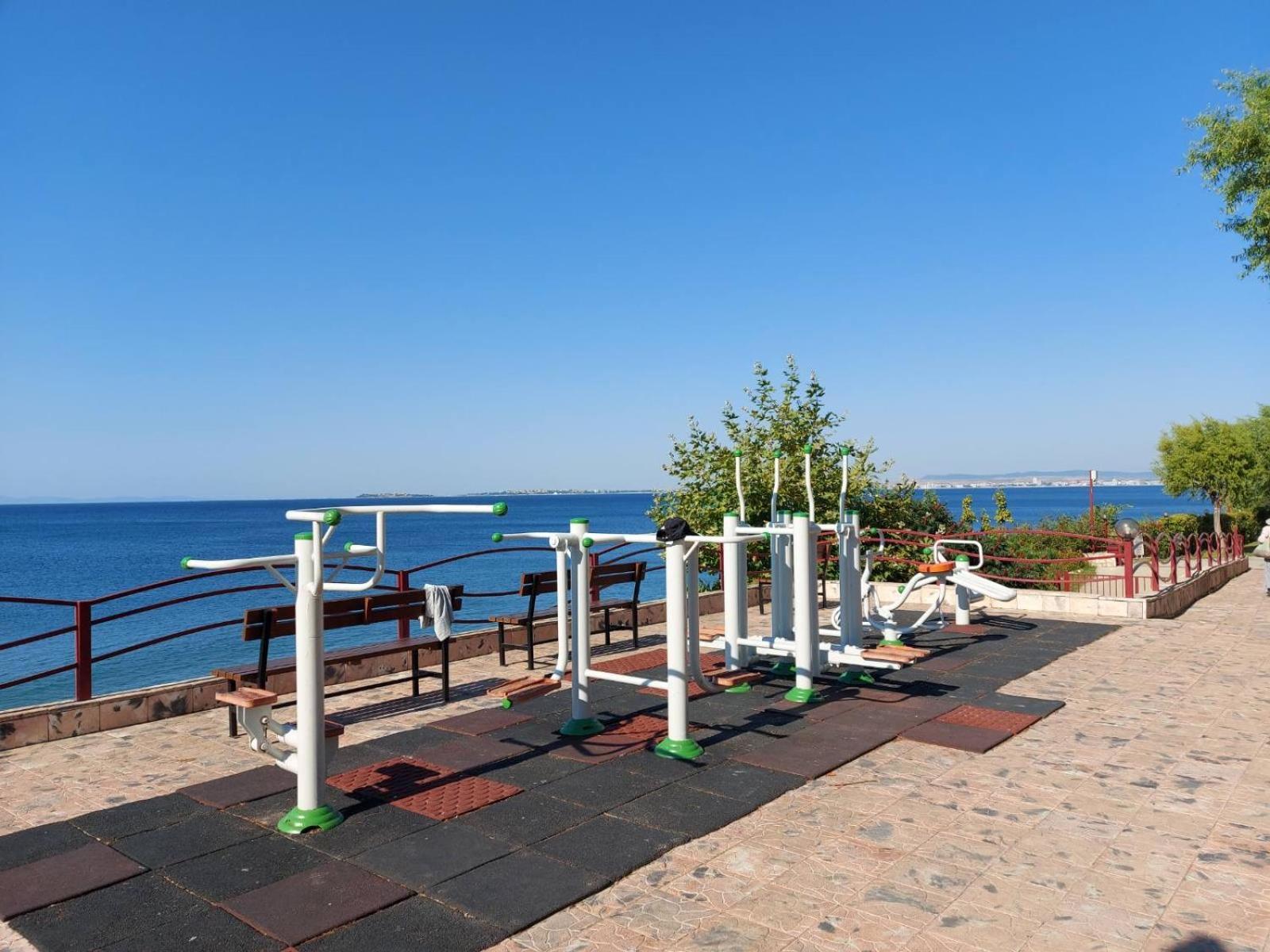 Apartment In Sveti Vlas Exterior photo